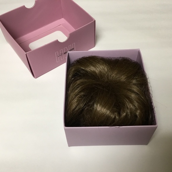 INH hair SAMMY bun ( ASH BROWN) - Picture 4 of 6